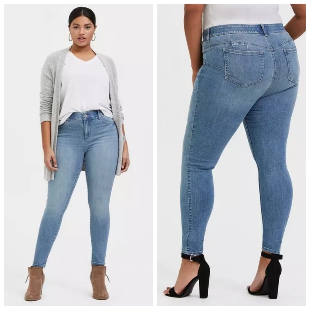 Torrid Bombshell Skinny Premium Stretch High-Rise Jean Size 18R